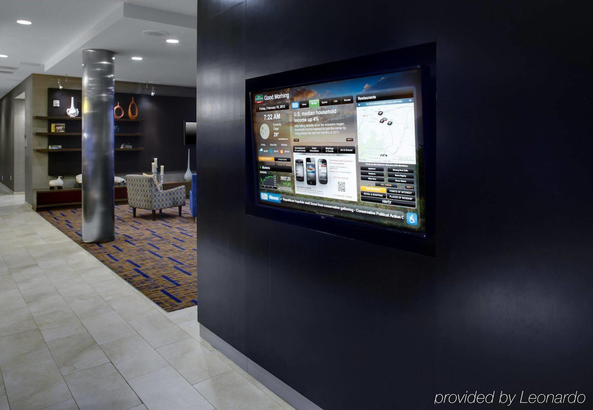 Courtyard By Marriott Boone Hotel Interior photo