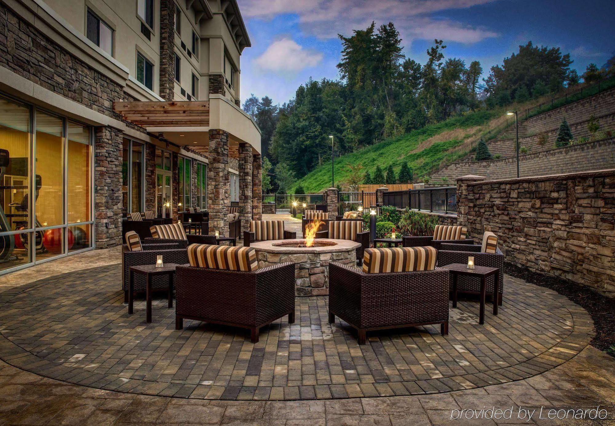 Courtyard By Marriott Boone Hotel Facilities photo